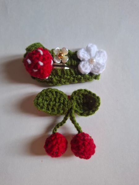 Crochet hair clips