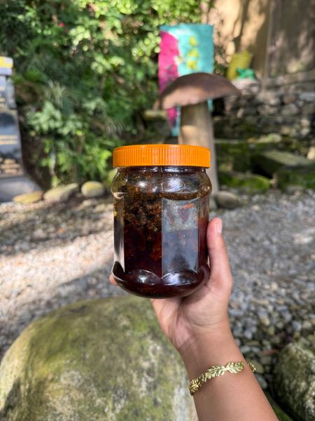 Local Buff Sukuti Gravy Achar